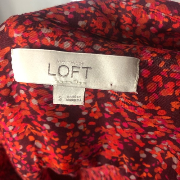 Loft Red and Pink Floral Tunic Size Medium - Picture 3 of 3